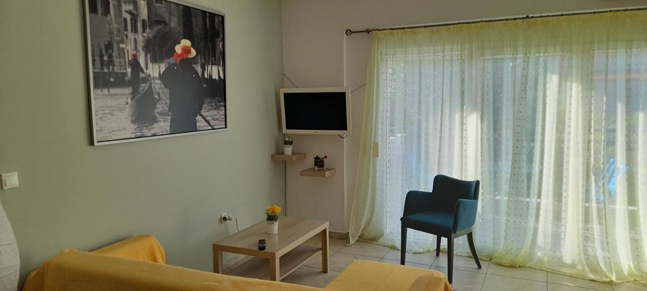 Dimos Sunny & Luxury Central House !!! Περαία Εξωτερικό φωτογραφία